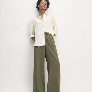 Everlane the Wide Leg Pant in Butterlite
